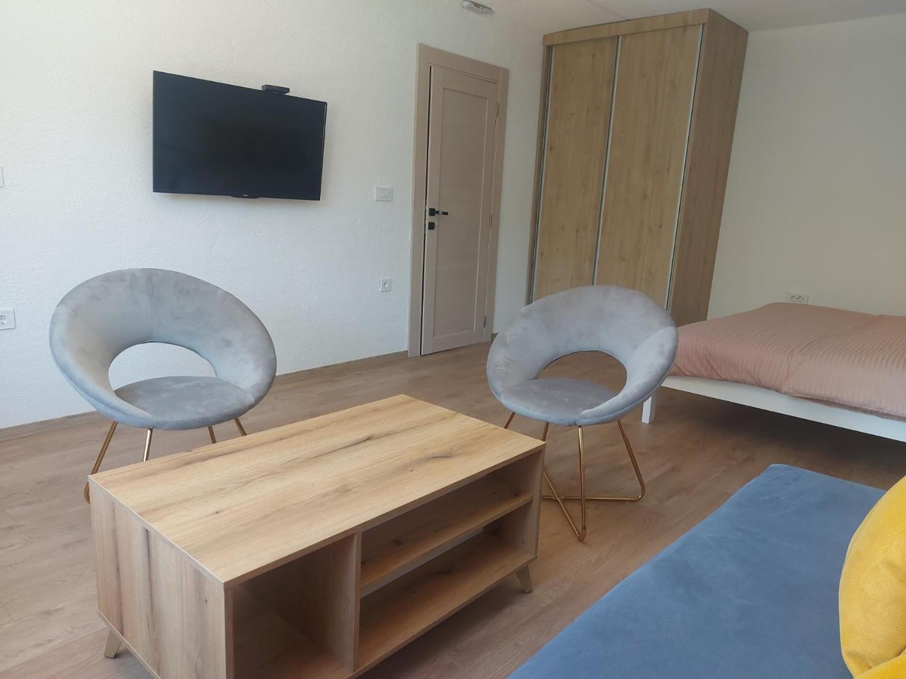 Rooms Lida & Friendly Home 普拉夫 外观 照片