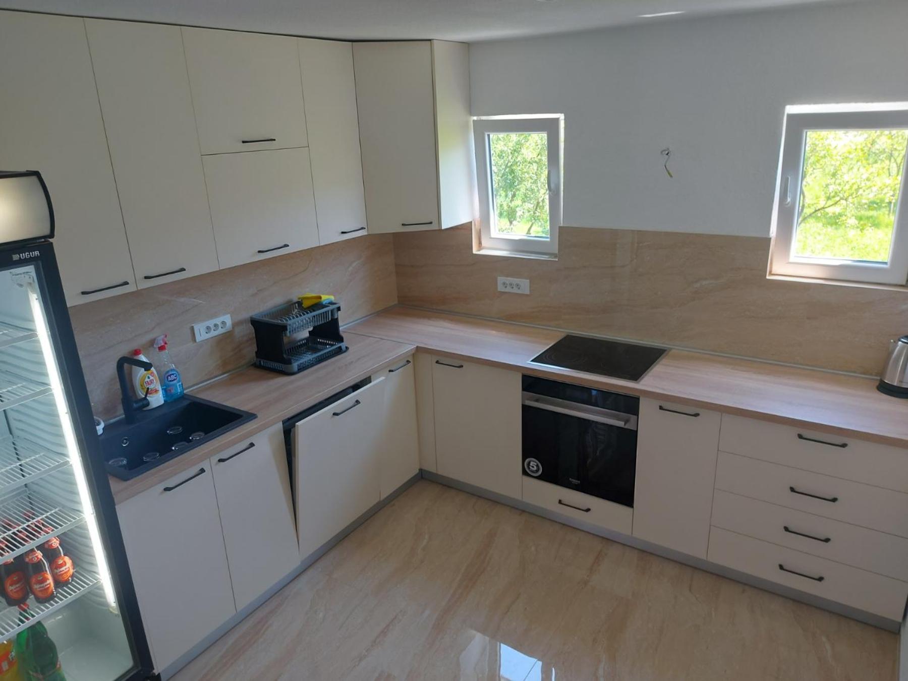 Rooms Lida & Friendly Home 普拉夫 外观 照片